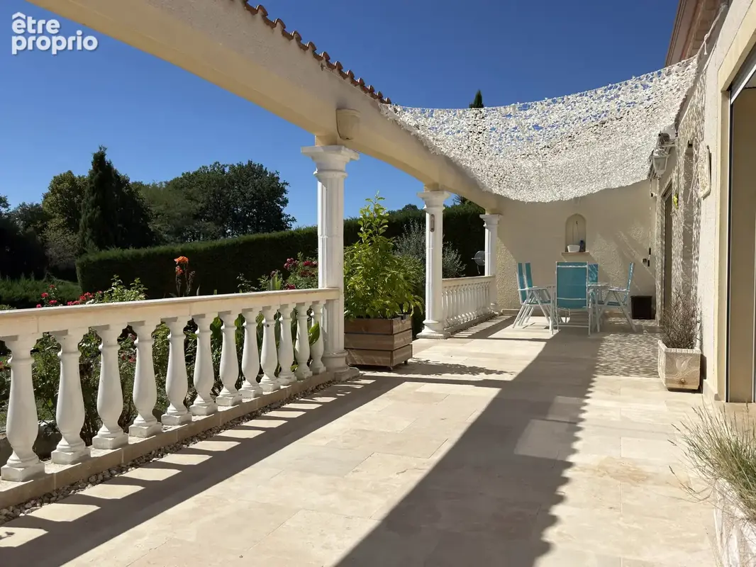 Grande maison tout confort avec pool house et piscine. - photo 8