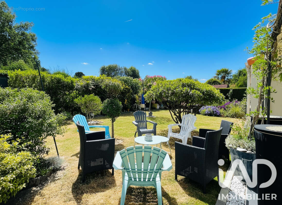 Maison 129 m² à Somloire  - photo 4