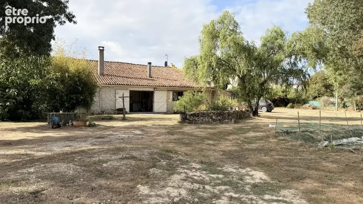 Charmante charentaise avec piscine - photo 16