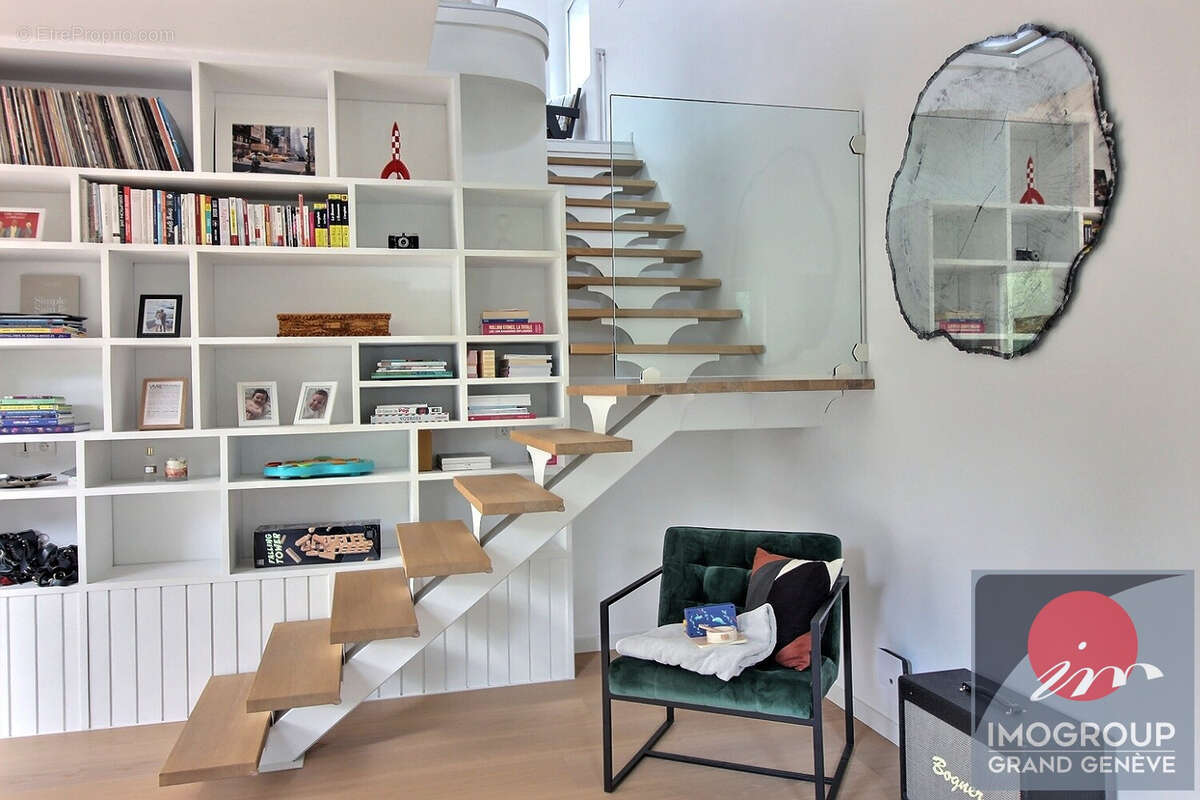 Maison à DIVONNE-LES-BAINS