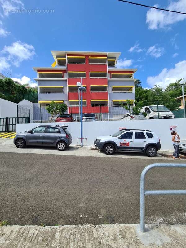 Appartement à LES TROIS-ILETS
