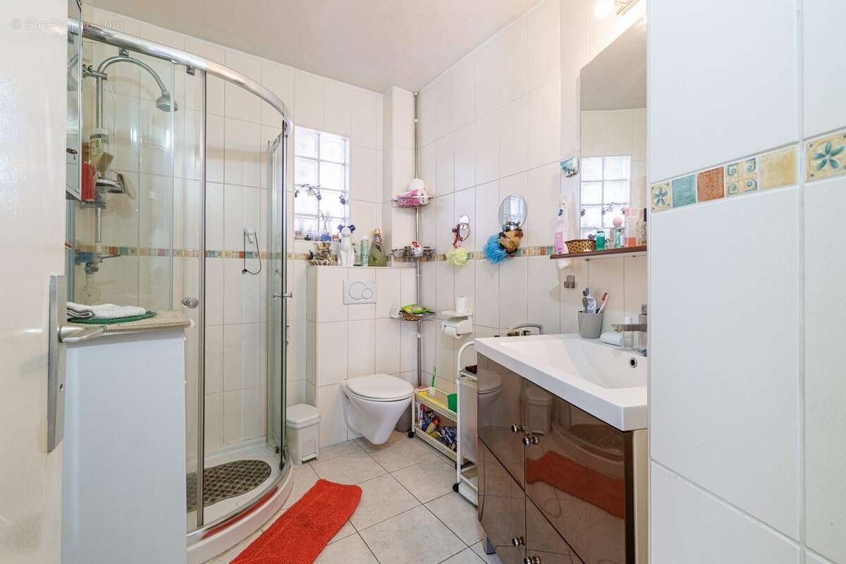 Appartement 61 m² à Nice  - photo 8