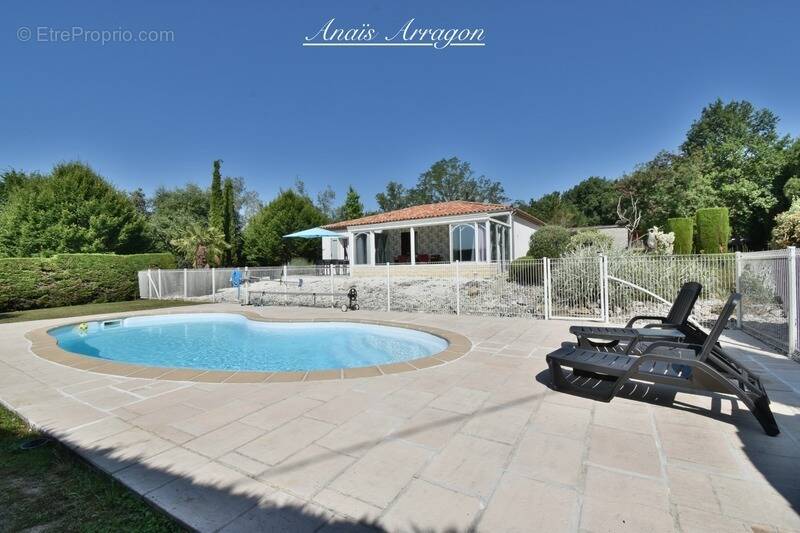 Maison à SAINT-SYLVESTRE-SUR-LOT