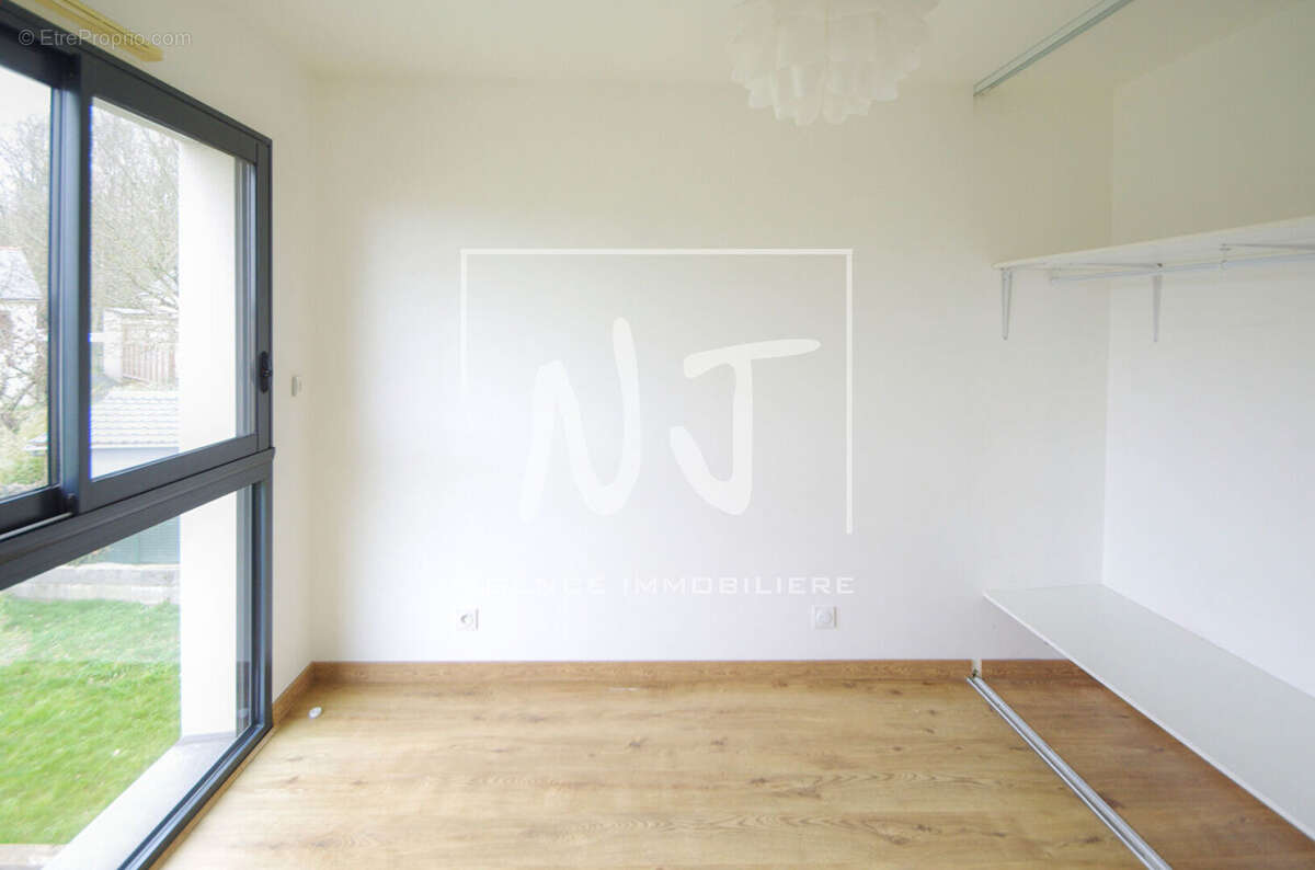 Maison à BOUCHEMAINE