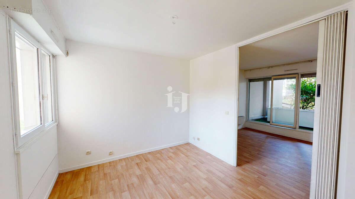 Appartement à EPINAY-SUR-SEINE