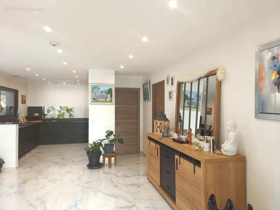 Maison à LATOUR-BAS-ELNE