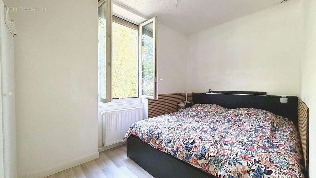 Maison 67 m² à Saint-Priest  - photo 7