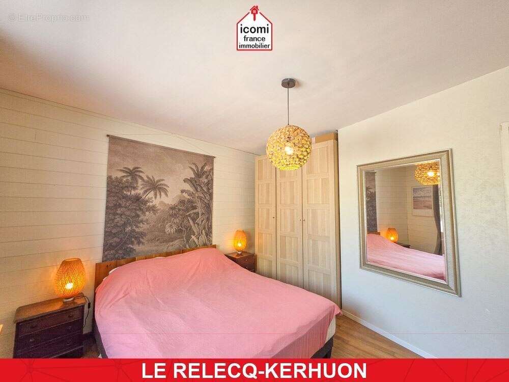 Maison à LE RELECQ-KERHUON