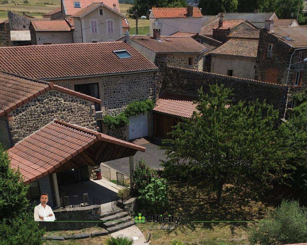 Maison à USSON