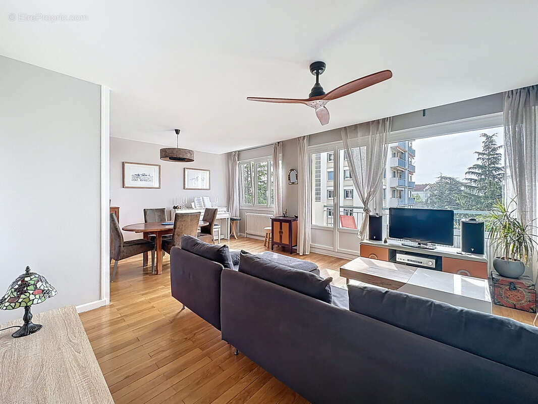 Appartement à LYON-5E