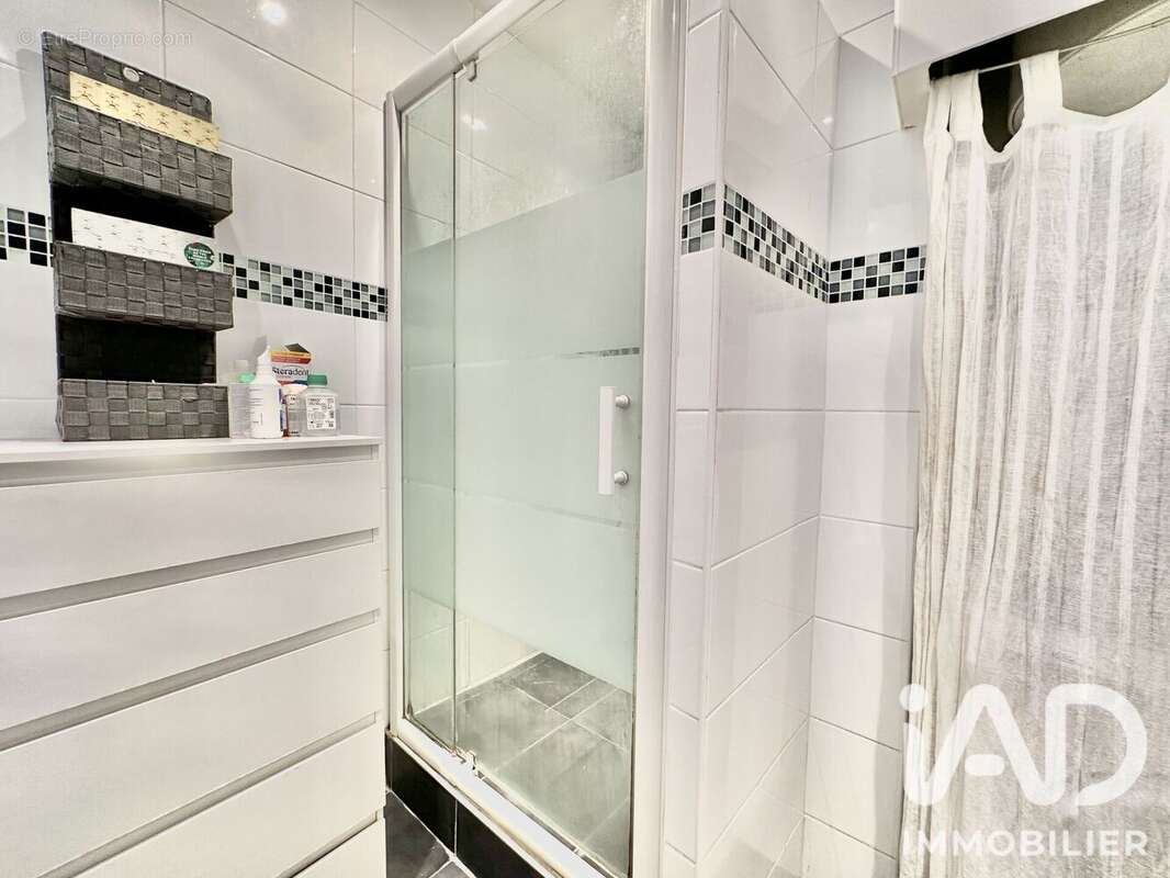 Photo 7 - Appartement à CHOISY-LE-ROI