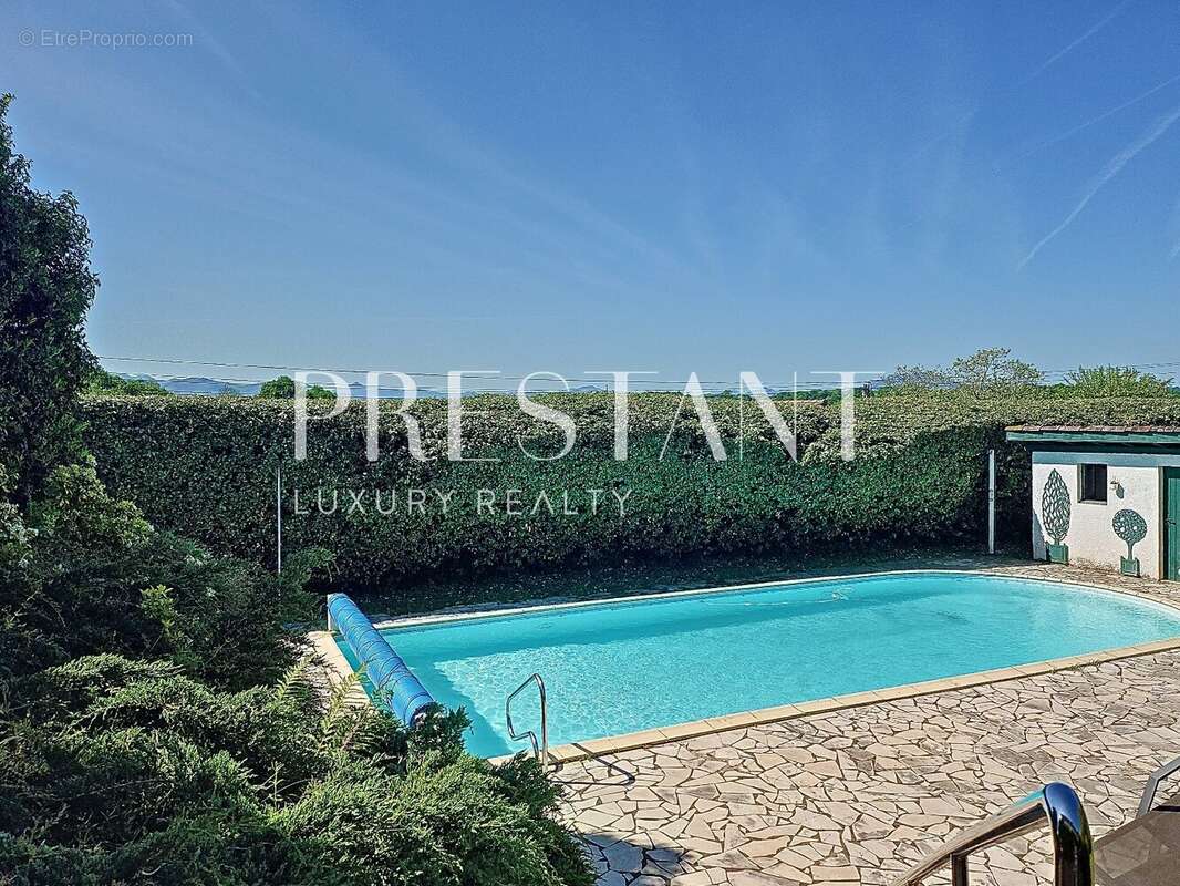 Maison à VILLEFRANQUE