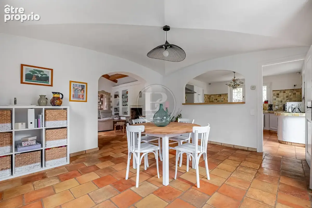 Villa provençale - 175 m2 - Piscine - photo 8