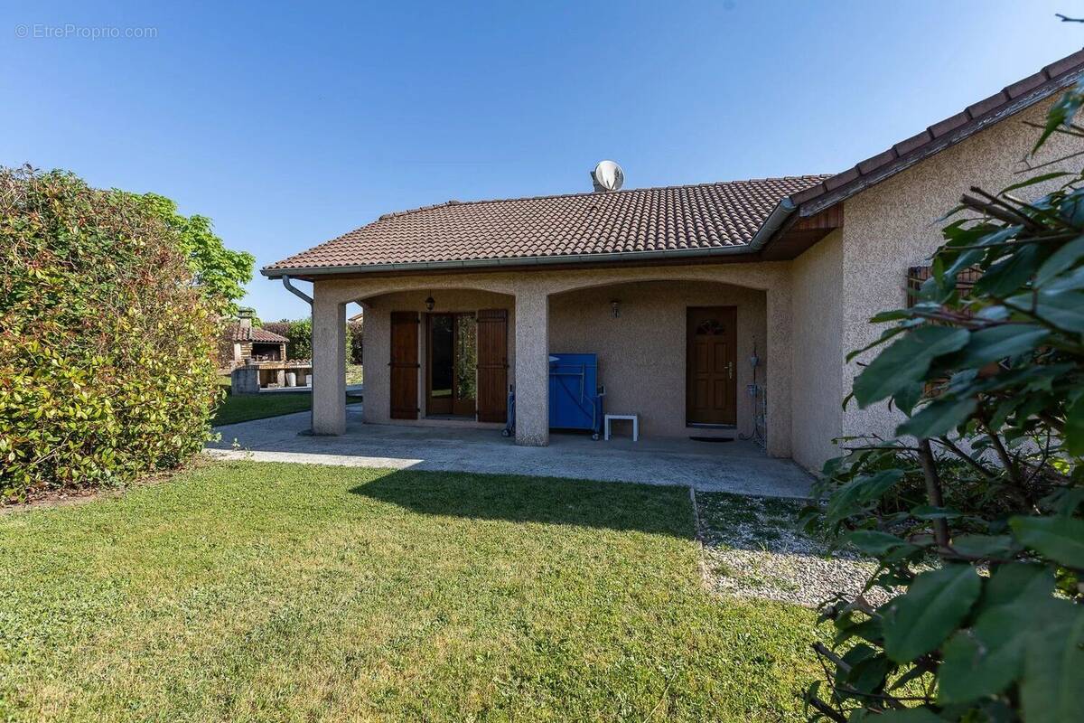 Maison à RUY