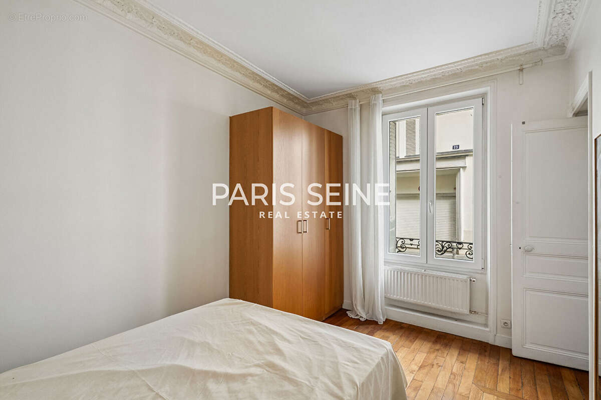 Appartement à PARIS-6E