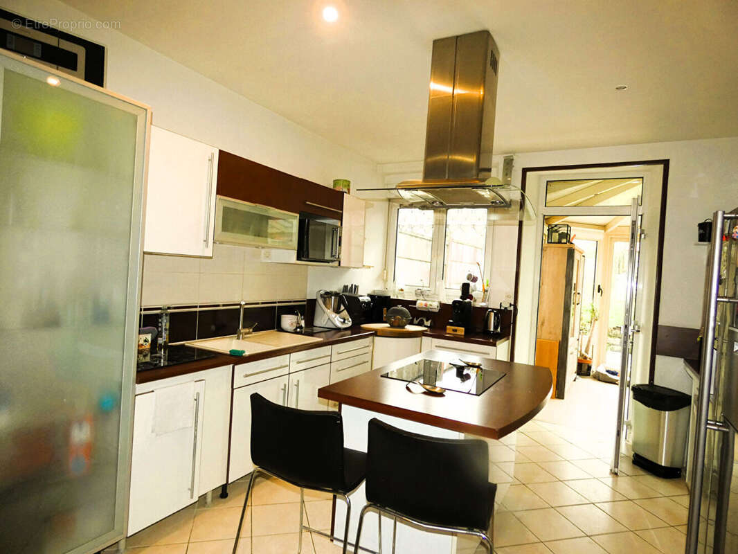 Maison à LINY-DEVANT-DUN