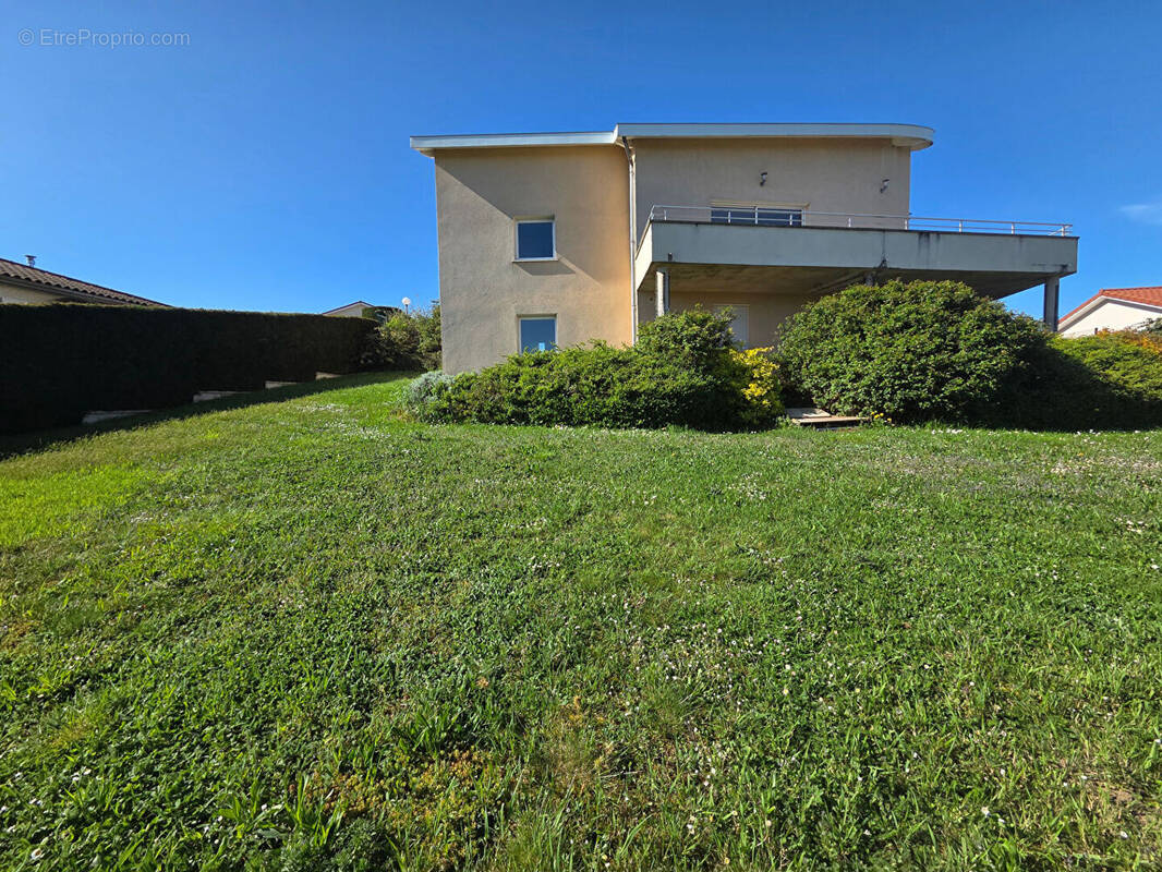 Maison à COISE