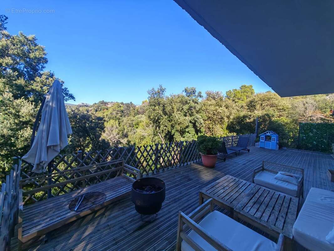 Maison à CAGNES-SUR-MER