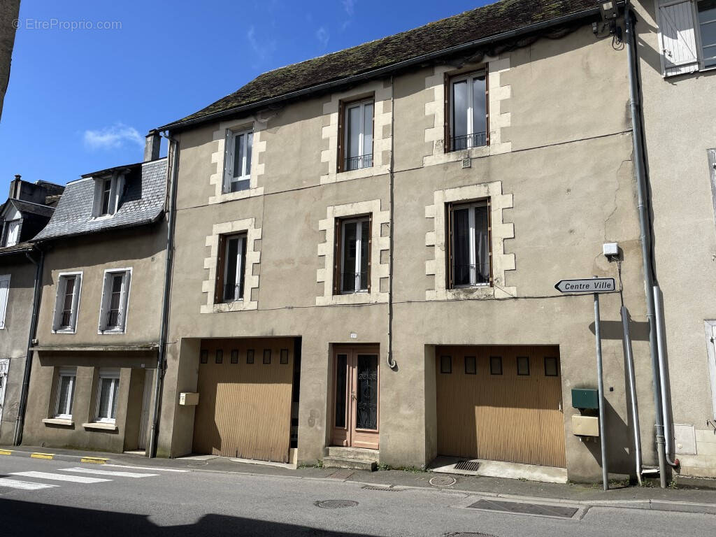 Appartement à LUBERSAC