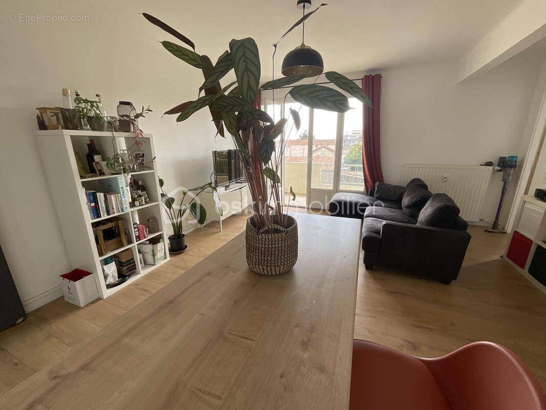 Appartement à ALES