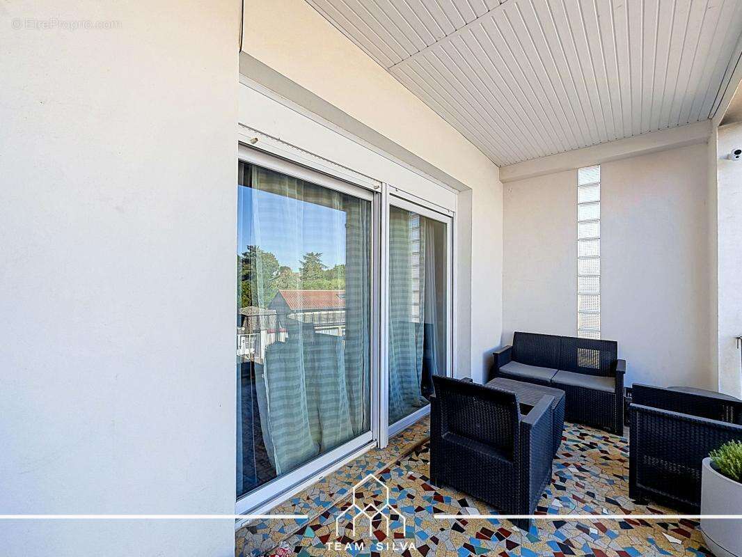 Maison 80 m² à Irigny  - photo 12