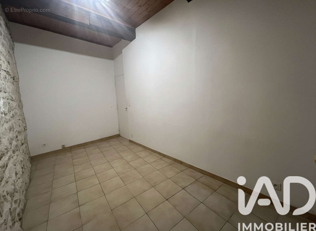 Photo 7 - Appartement à BAGNOLS-SUR-CEZE