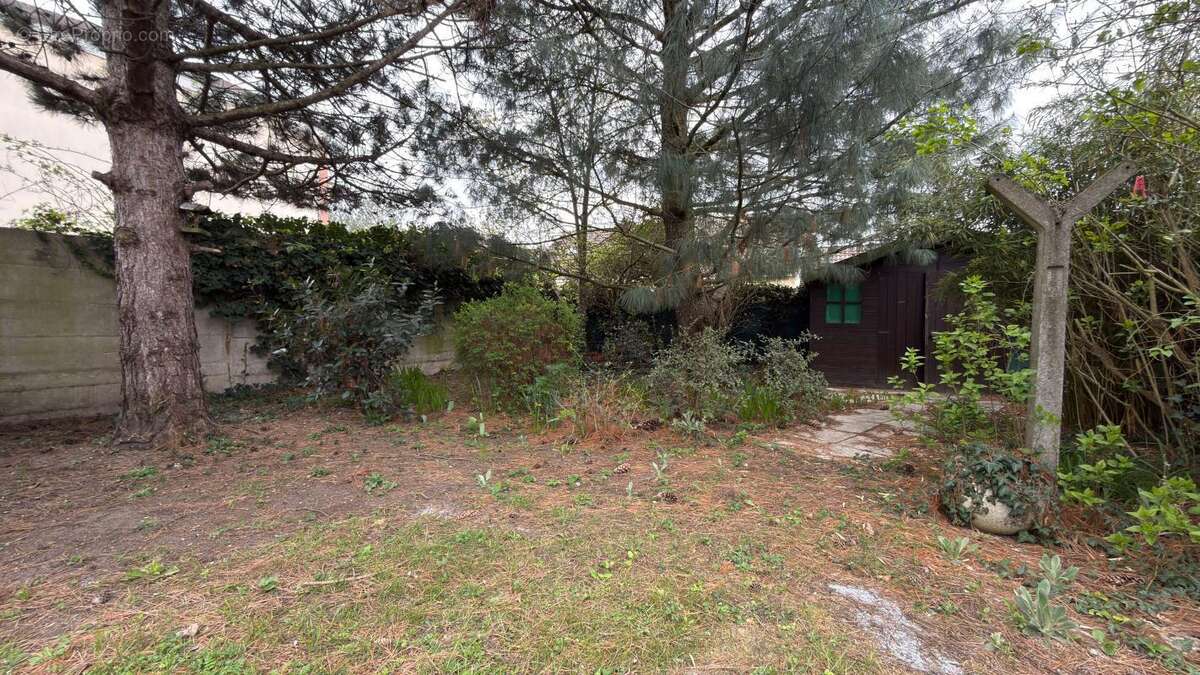 Maison à NEUILLY-SUR-MARNE