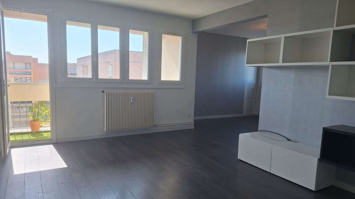 Appartement à COURNON-D'AUVERGNE