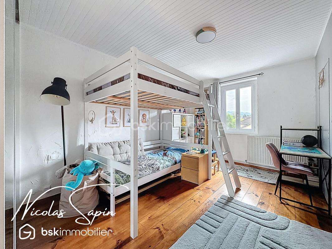 Maison à VARCES-ALLIERES-ET-RISSET