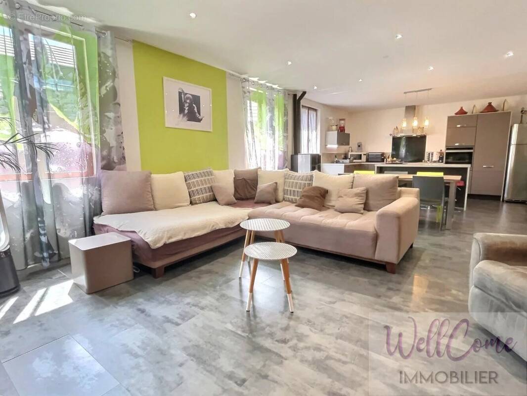 Appartement à AIX-LES-BAINS