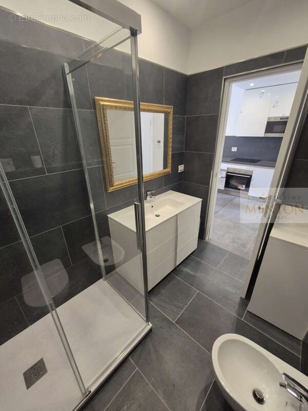 Appartement à ROQUEBRUNE-CAP-MARTIN