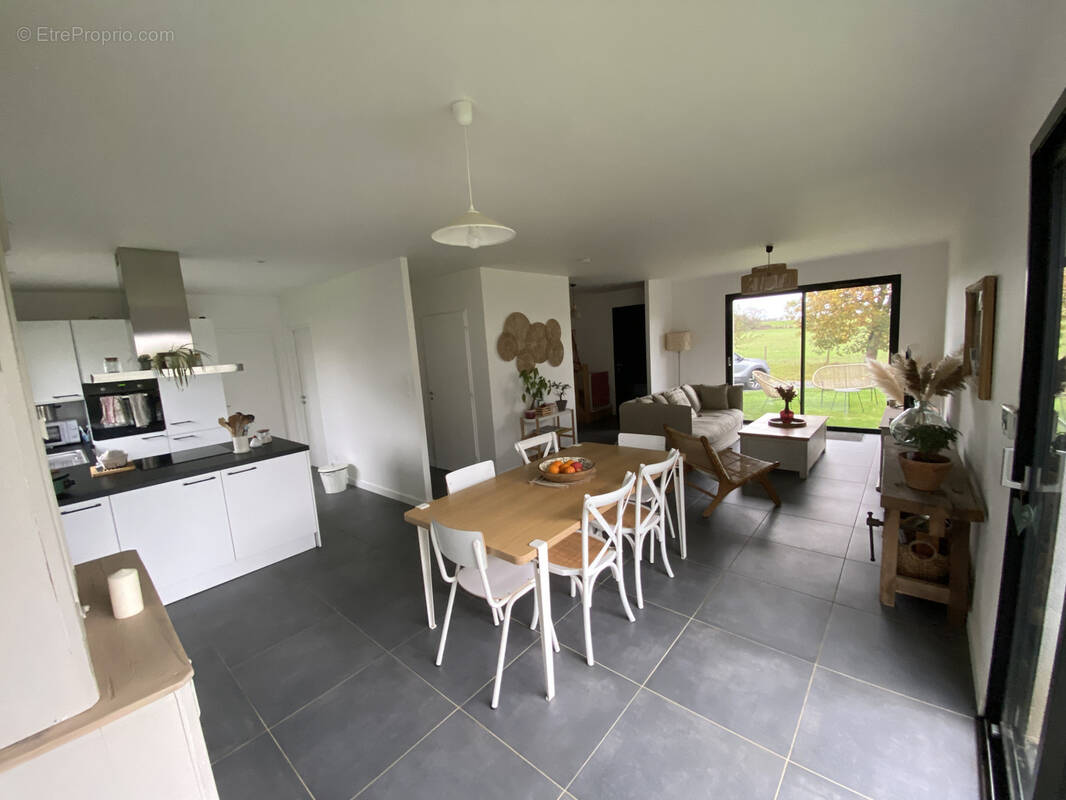 Maison à SAINT-GEORGES-SUR-FONTAINE