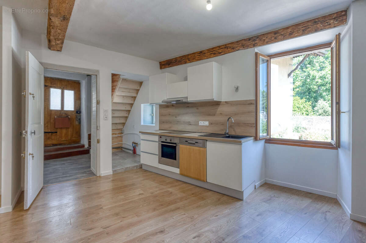 Appartement à SASSENAGE