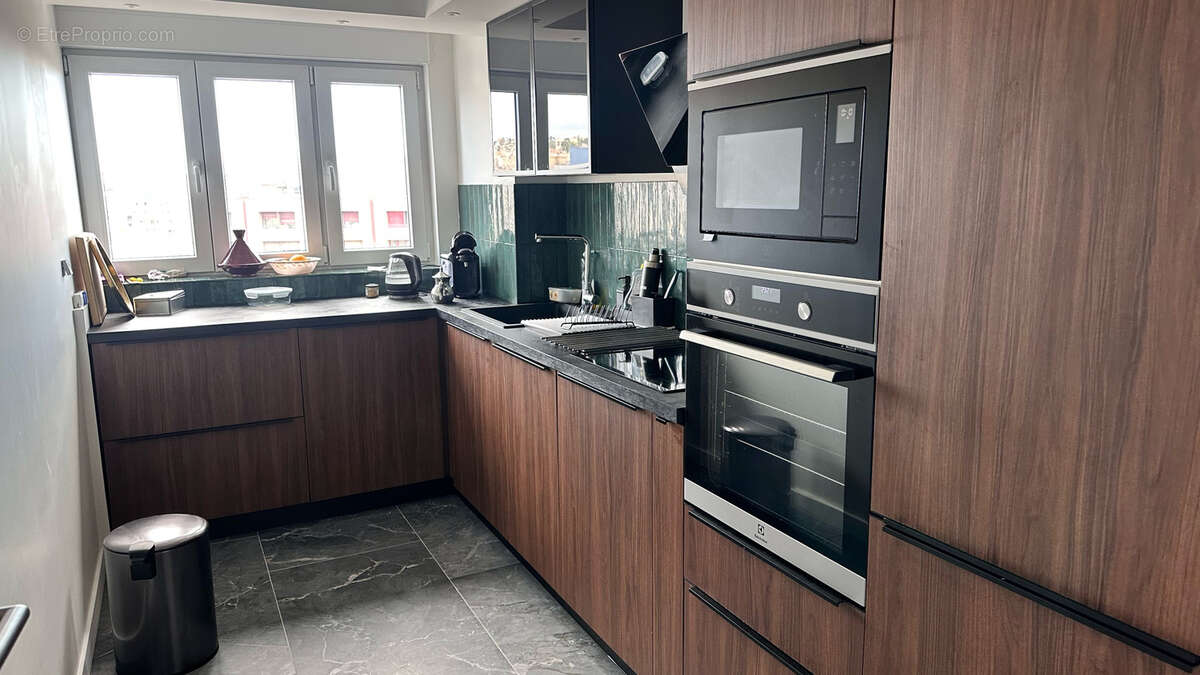 Appartement à MARSEILLE-8E