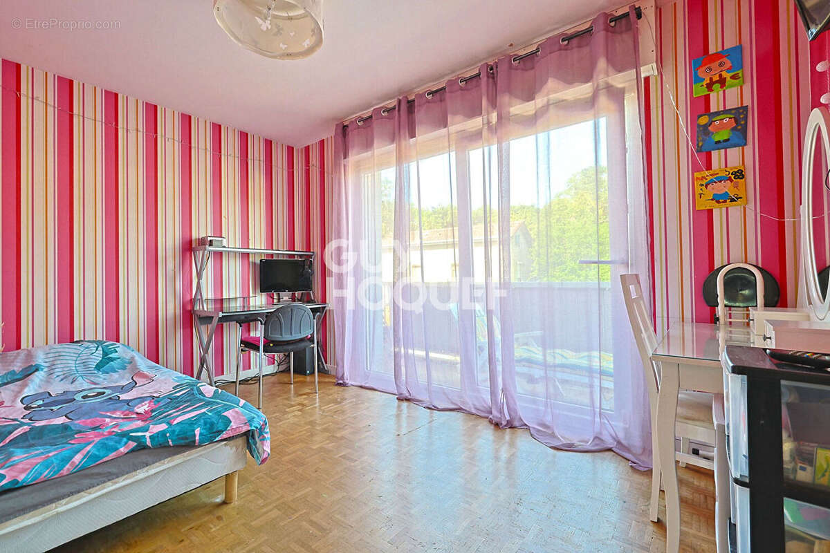 Appartement à NEUVES-MAISONS