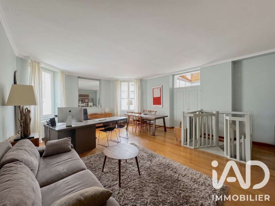 Photo 2 - Appartement à NANTERRE