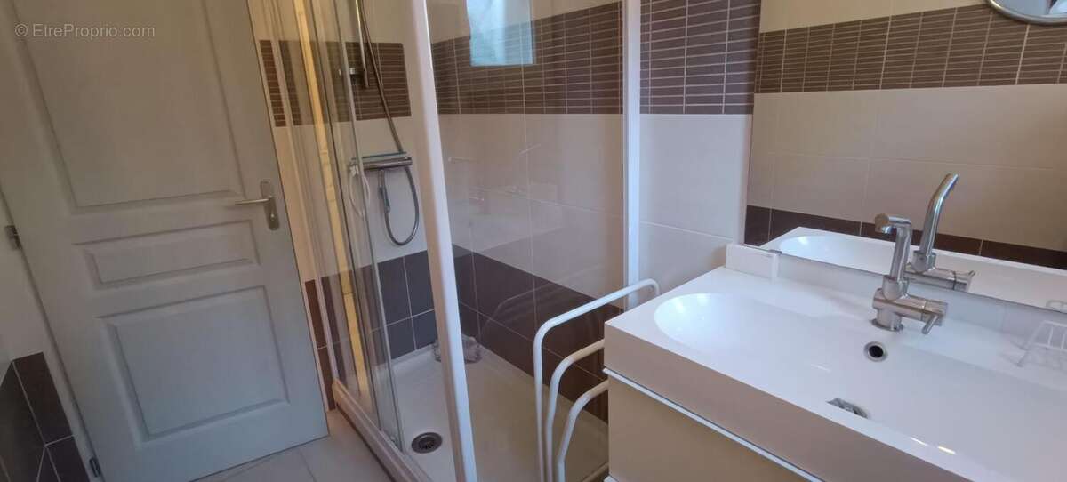 Maison à MESCHERS-SUR-GIRONDE