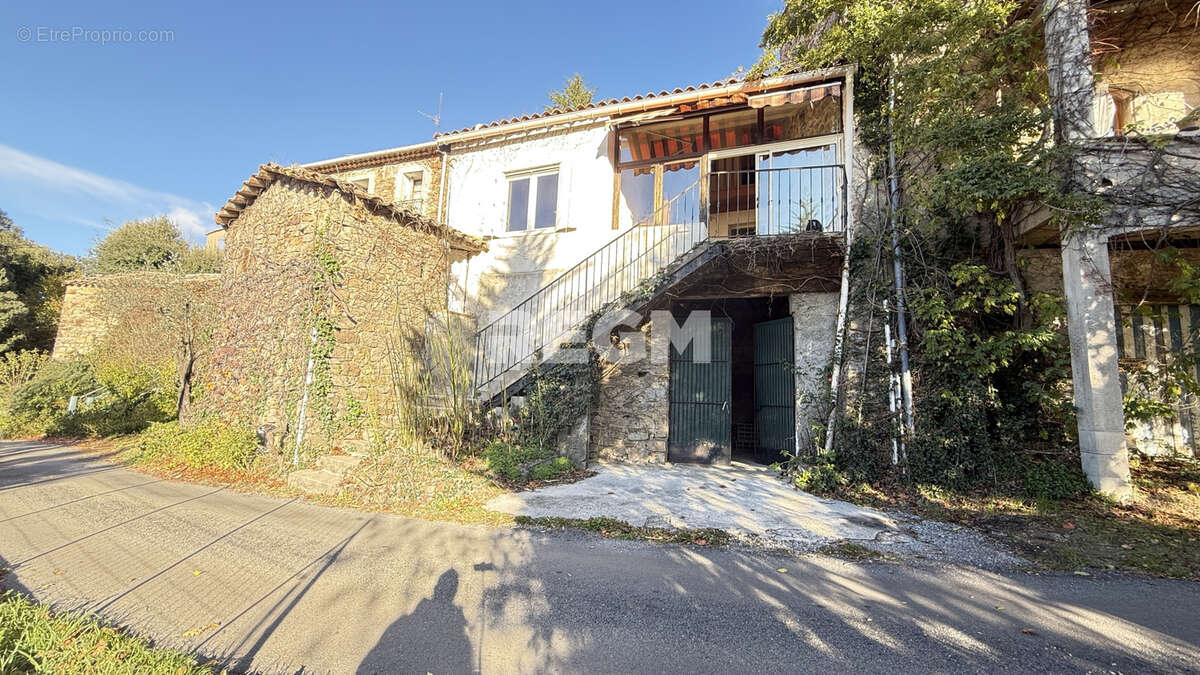 Maison à SAINT-SEBASTIEN-D'AIGREFEUILLE