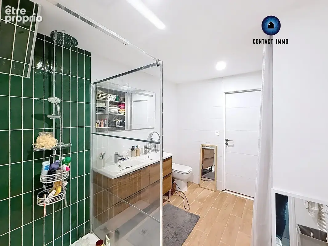 Maison 184 m² à Saint-Pantaleon-De-Larche  - photo 6