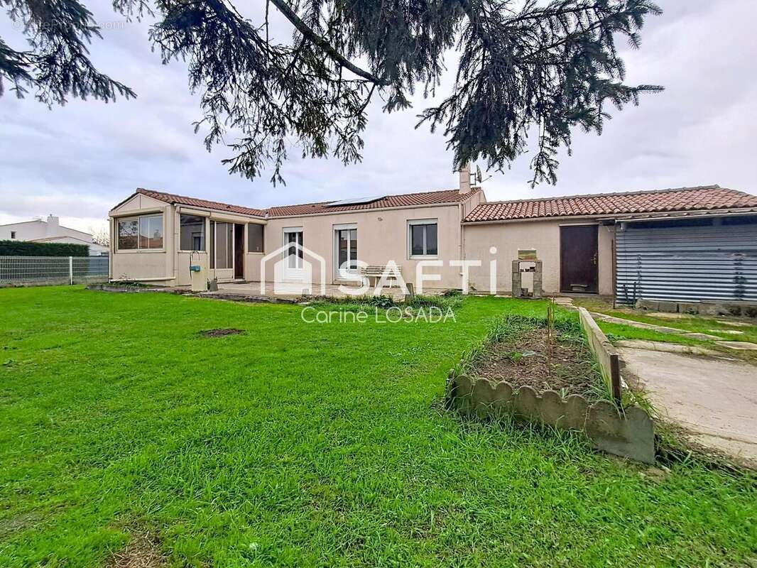 Photo 2 - Maison à GRUES