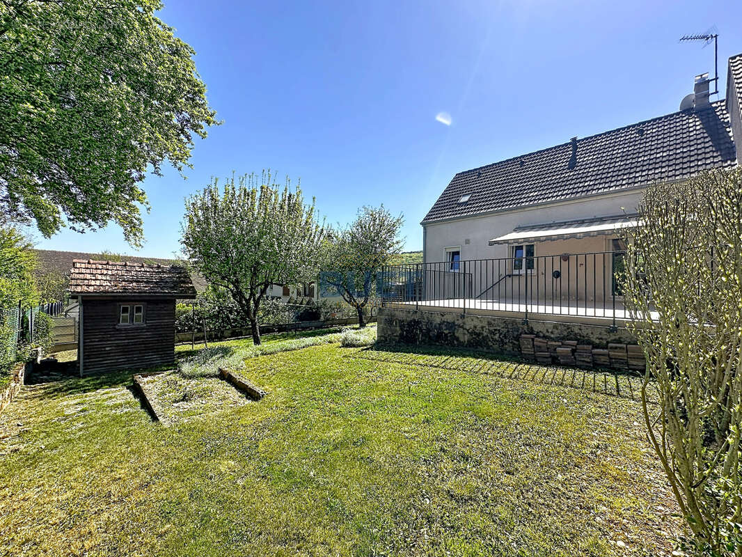 Maison à VELARS-SUR-OUCHE