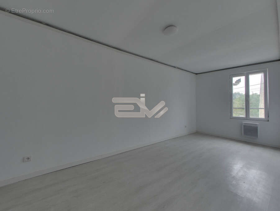 Maison à MONT-NOTRE-DAME