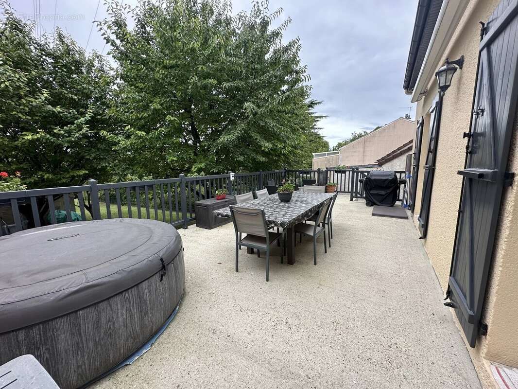 Appartement à MONTMAGNY