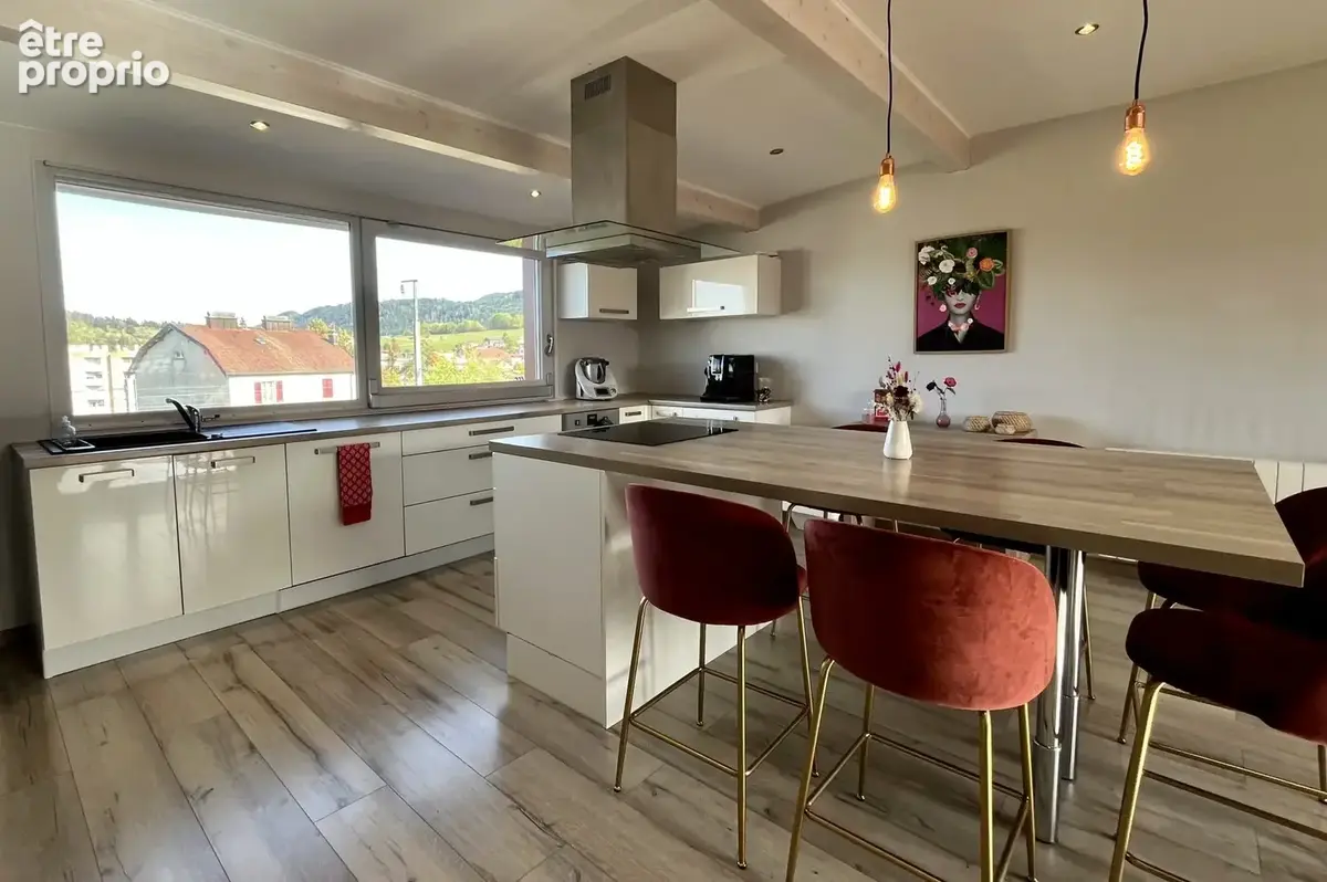 Appartement 4 pièces 64 m² à vendre à Pontarlier (25300) - photo 2