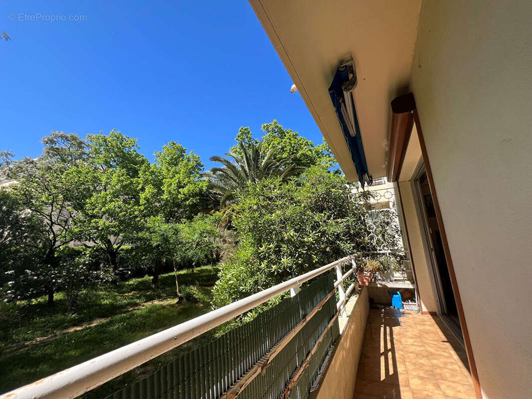 Appartement à HYERES