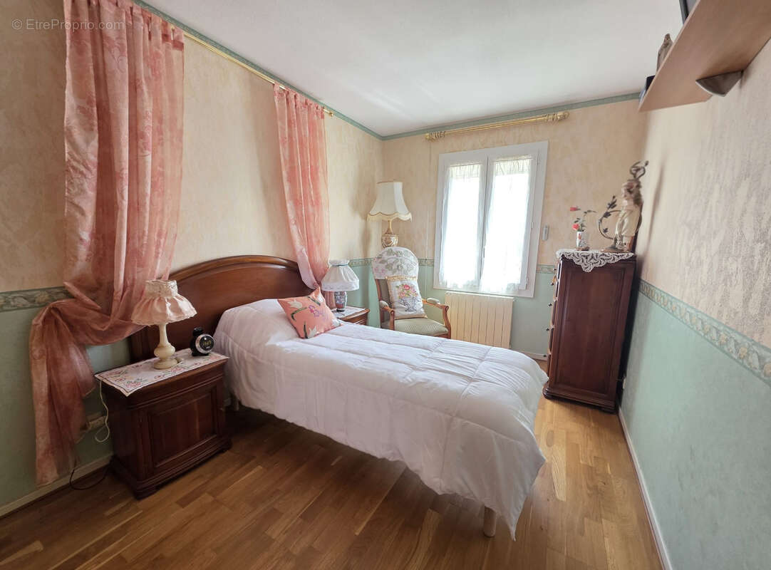 Appartement à PORT-DE-BOUC