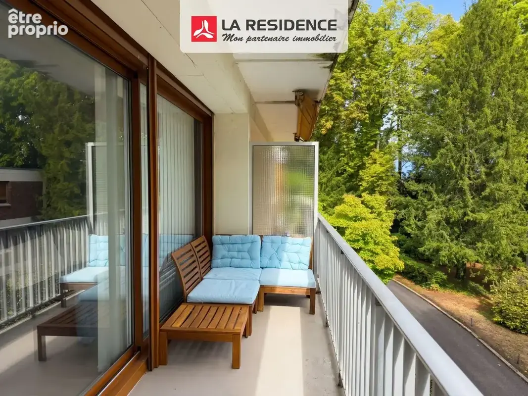 Photo Appartement à L'etang-La-Ville au prix de 480 000€