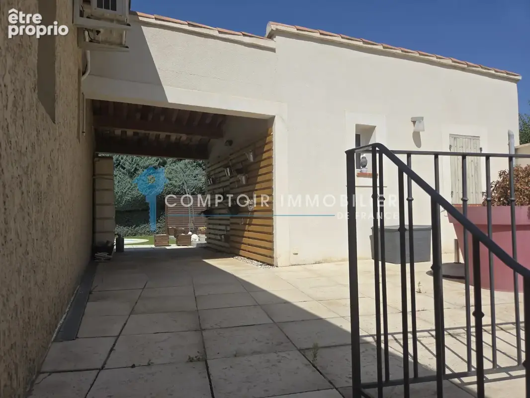 Ensemble immobilier avec maison principale, gîte et chambre d'hôte. - photo 8