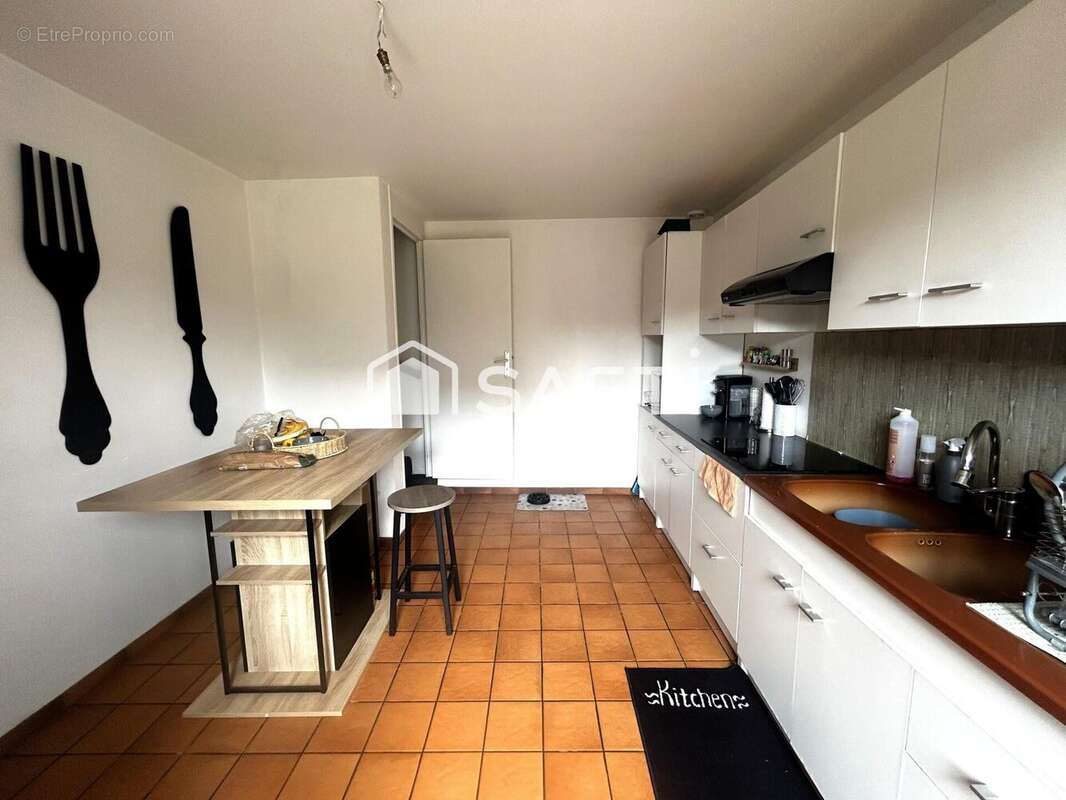 Maison 85 m² à Saint-Amand  - photo 4