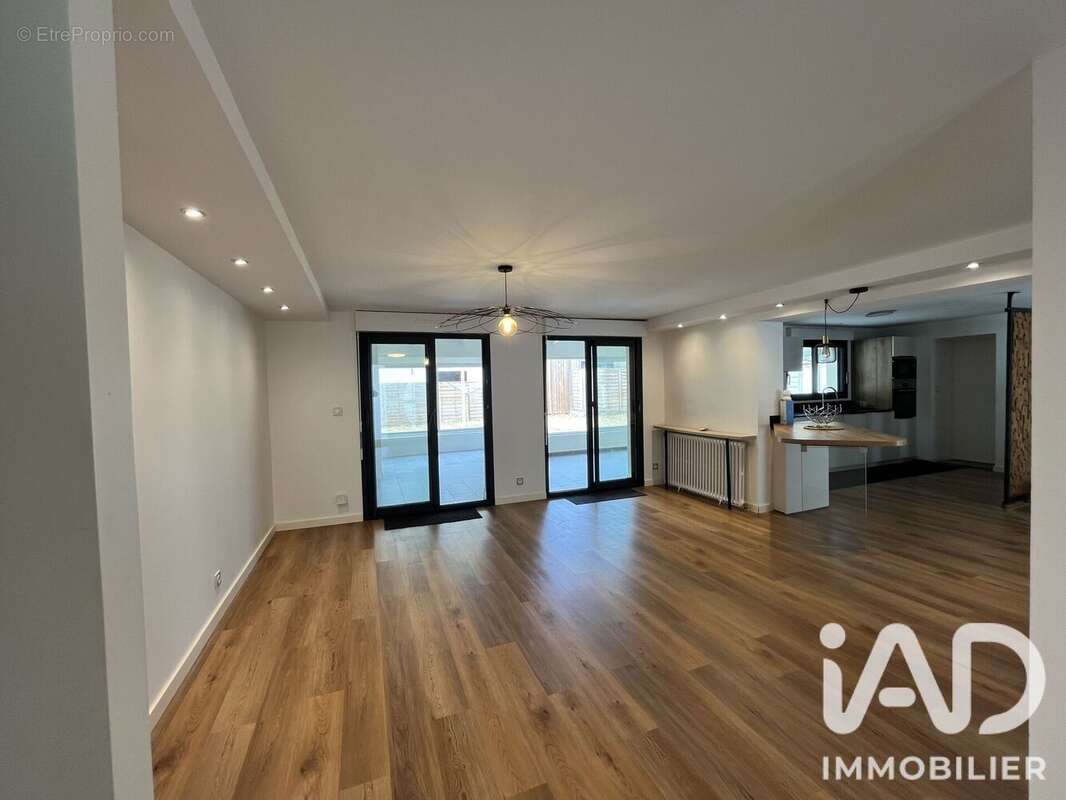 Maison 188 m² à Lagord  - photo 7